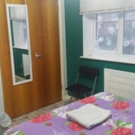 Spacious Double Room Located Within Walking Distance To Seaside And Town Dover Luaran gambar